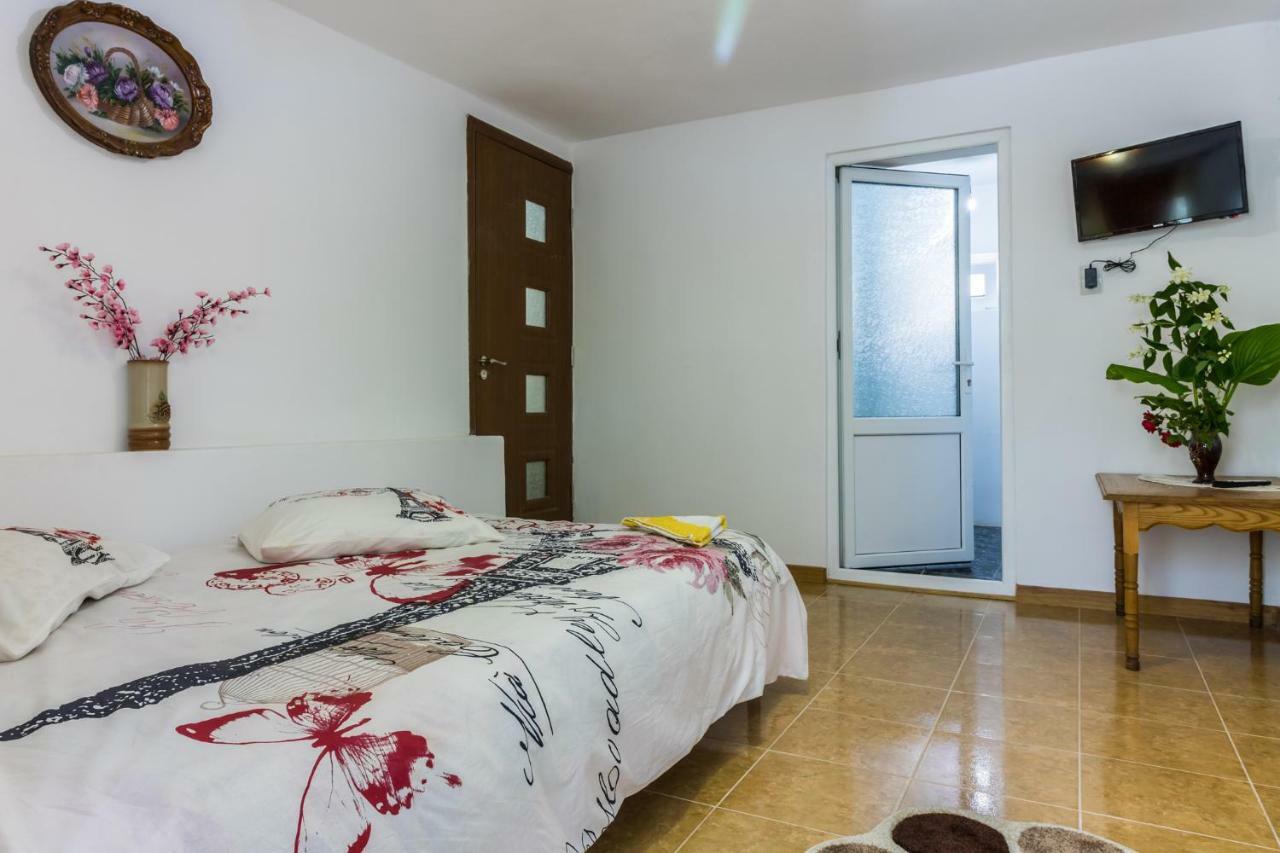 Casa De Vacanta Marya 巴亚德菲耶尔 外观 照片